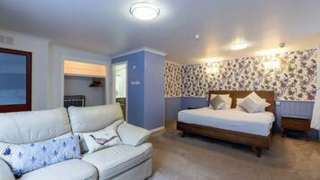 Chalé luxo | 1 quarto, Wi-Fi de cortesia