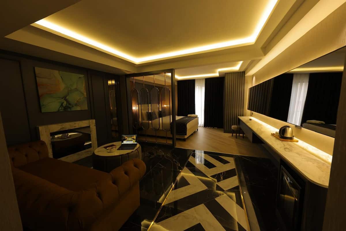 1 chambre, coffres-forts dans les chambres, bureau