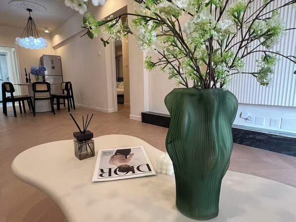 รูปภาพที่ไม่ได้จัดประเภท, 1 จาก 8, ปุ่ม