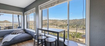 Serenity Escape | 4BR | Hot Tub | Mini Golf | Fire Pit