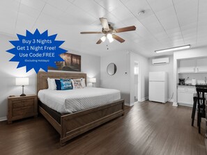Condo, 1 Bedroom | 1 bedroom, free WiFi