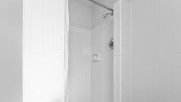 Condo, 1 Bedroom | Bathroom | Towels