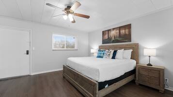 Condo, 1 Bedroom | 1 bedroom, free WiFi