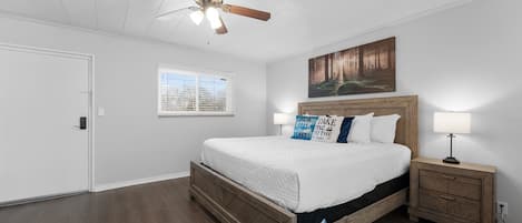 Condo, 1 Bedroom