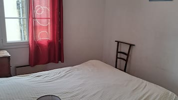 1 bedroom, WiFi, bed sheets