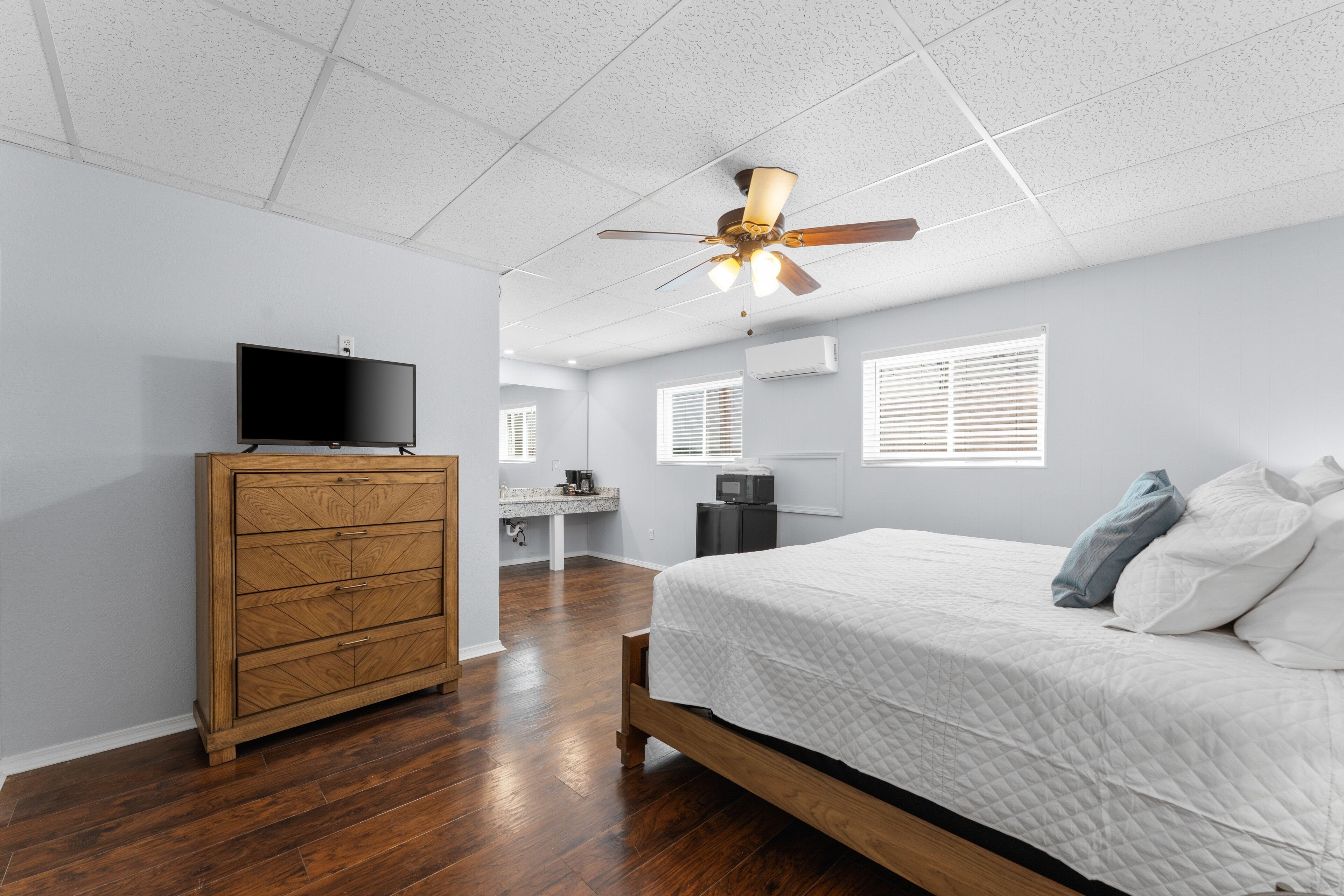 Condo, 1 Bedroom | 1 bedroom, free WiFi