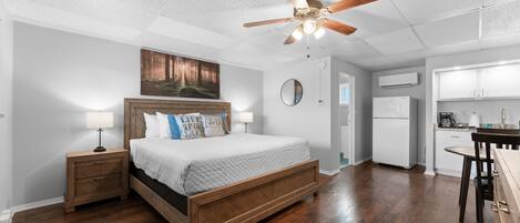 Condo, 1 Bedroom | 1 bilik tidur, Wi-fi percuma