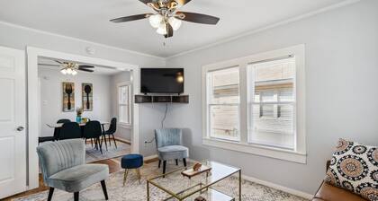 Charming Bungalow In Mckinney Walk To Downtown 2 Bedroom Bungalow