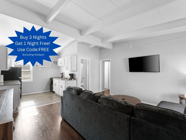 Appart'hôtel, 2 chambres | Coin séjour