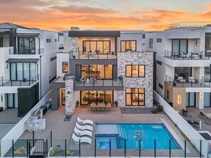 House, Multiple Bedrooms | Exterior