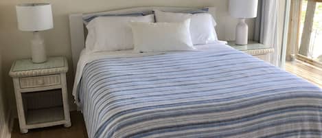 8 bedrooms, free WiFi, bed sheets, wheelchair access