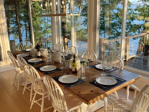 Dining - Masons Dunlookin - sleeps 18 - lake muskoka waterfront property-newly renovated (Bracebridge)