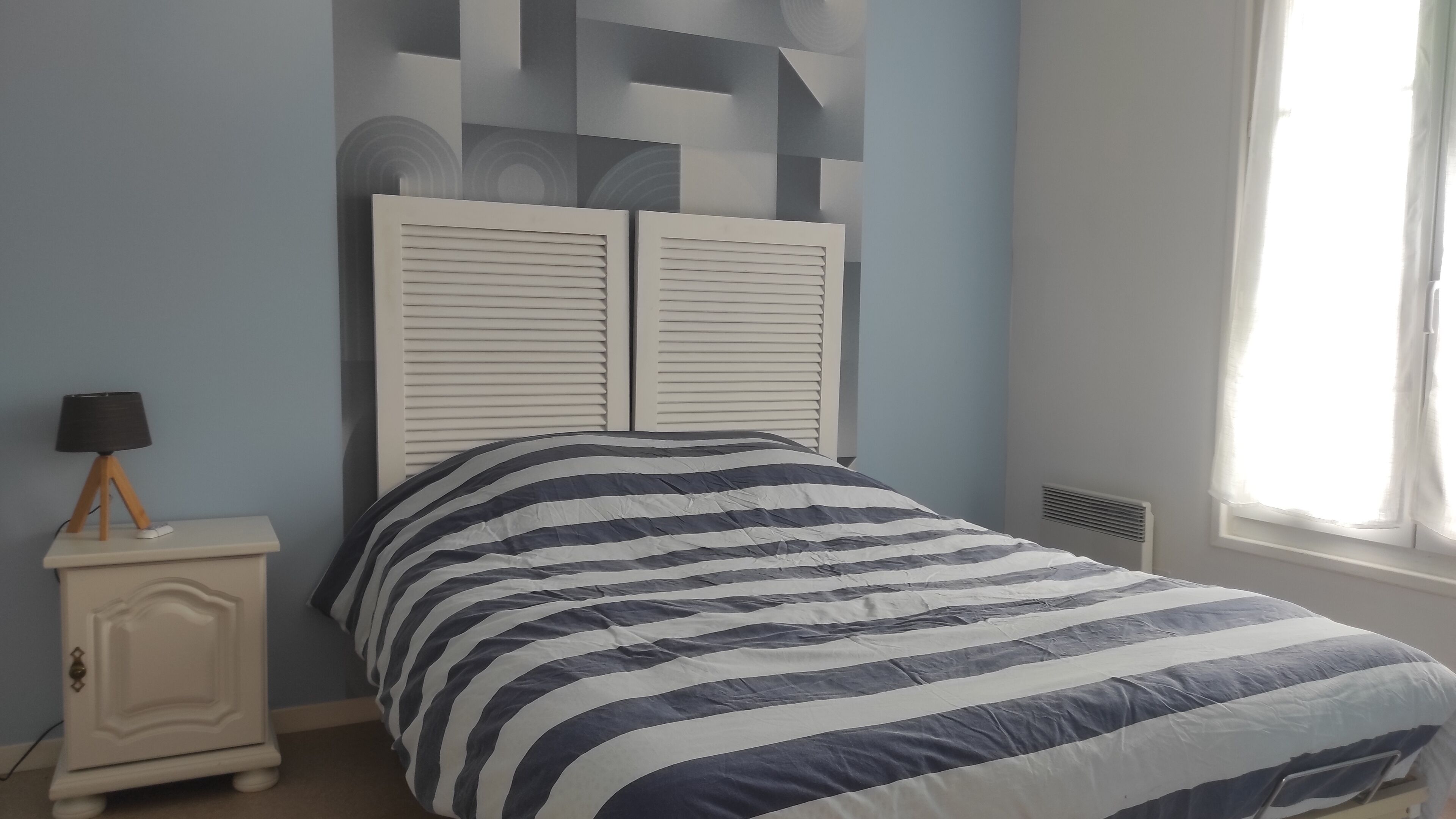 3 chambres, fer et planche à repasser, Wi-Fi, draps fournis