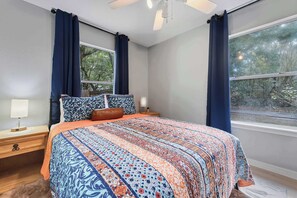 2 bedrooms, desk, iron/ironing board, travel cot