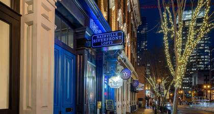 Quaint Retreat for 2, Heart of DT, Near Broadway!