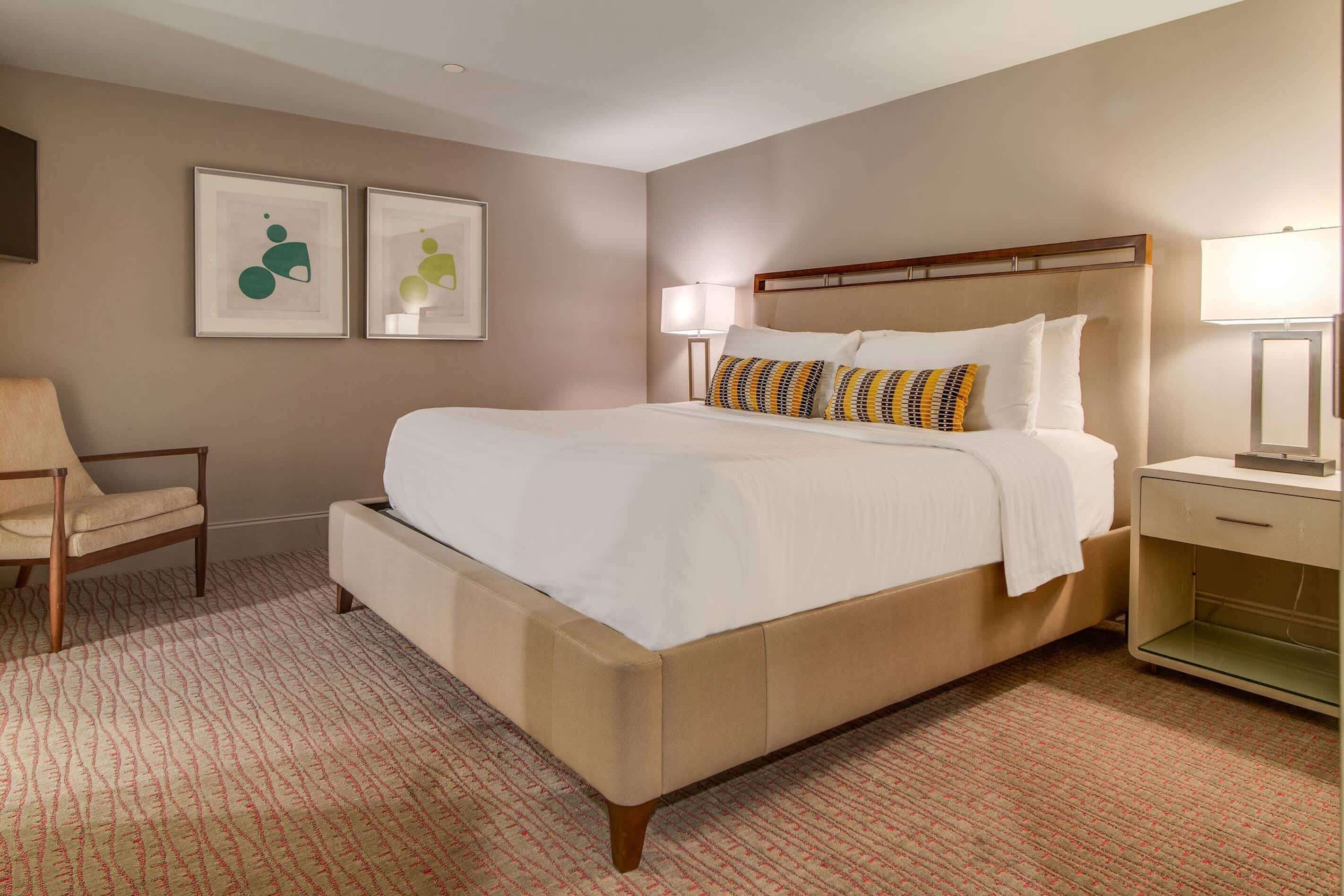 1 多间卧室、熨斗/熨衣板、WiFi、床单