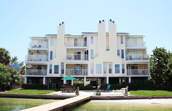 Exterior - Treasure Island Waterfront Beach House - 150 ft to beach! (Treasure Island)