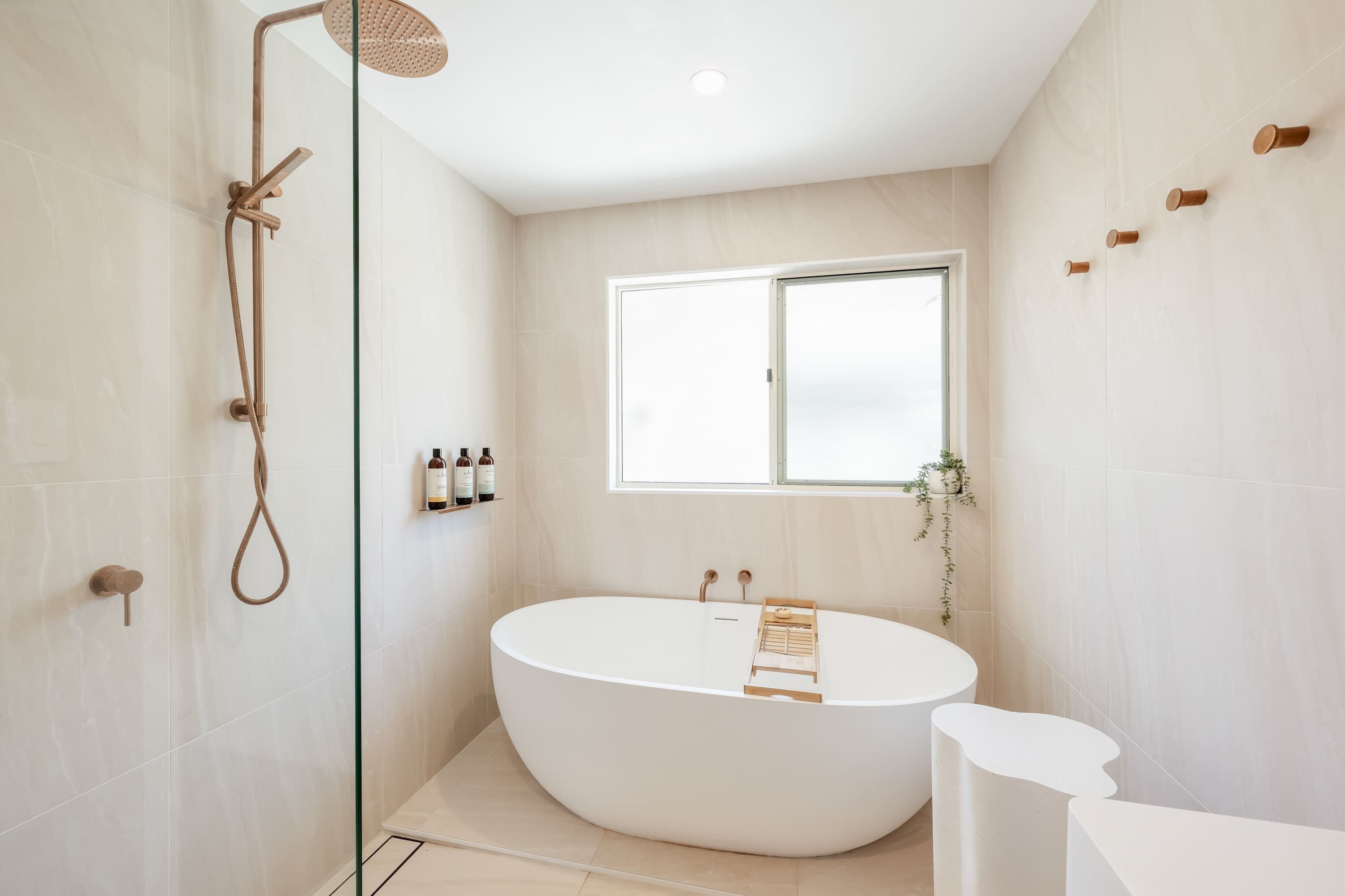 Shower, hair dryer, shampoo