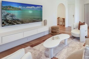 Télévision, espaces bureaux