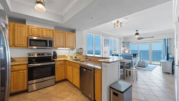 Exclusive Condo, 2 Bedrooms, Balcony, Beach View | Private kitchen | Fridge, microwave, oven, stovetop