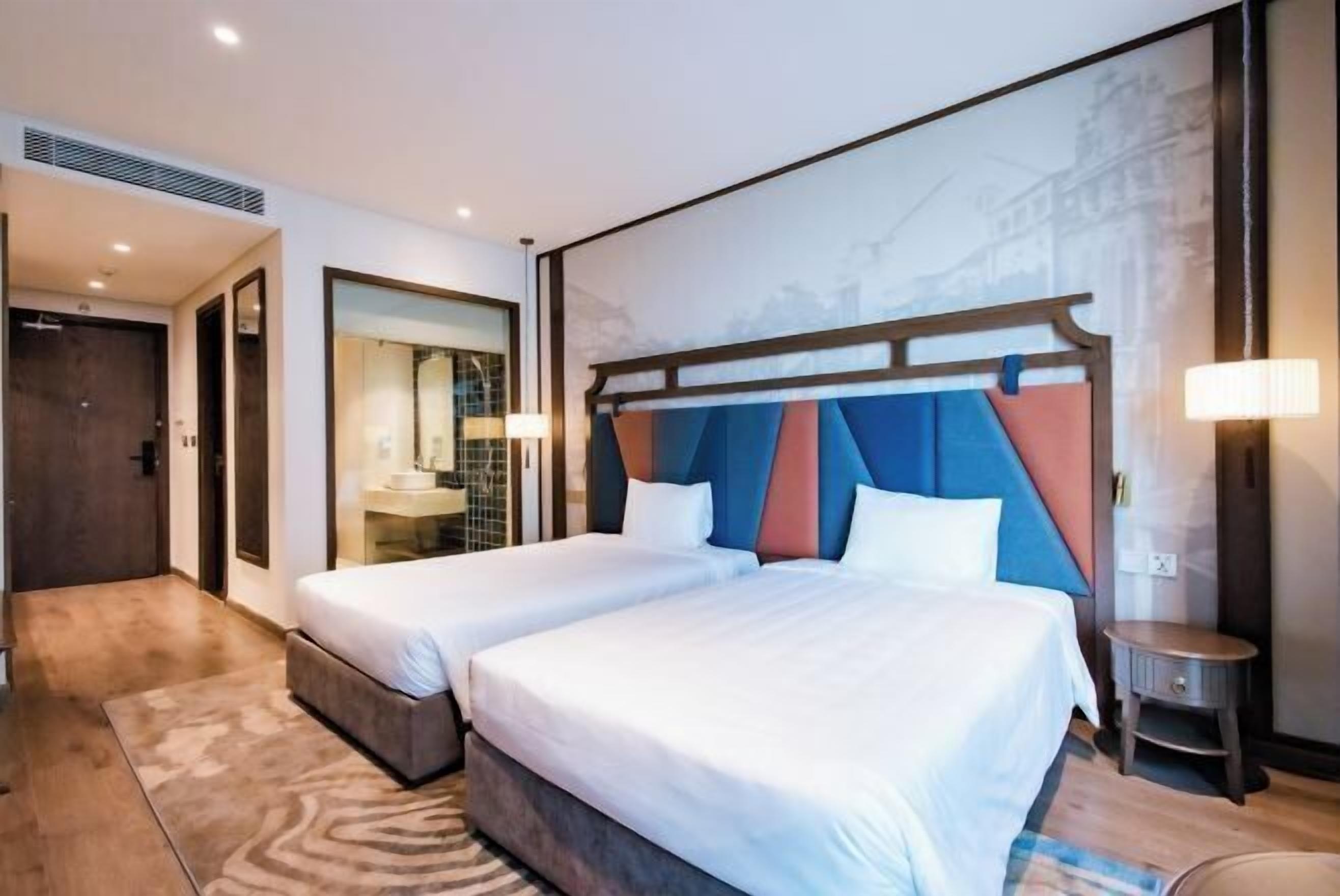 Egyptian cotton sheets, premium bedding, down comforters