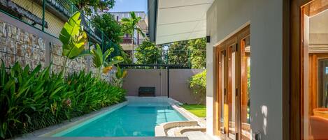 Piscina externa