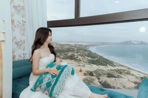 家庭开间套房, 1 间卧室, 部分海洋景观, 临海 | 沙滩/海景