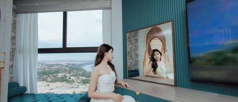 Family Studio Suite, 1 Bedroom, Partial Ocean View, Sea Facing | 1 bedroom, Egyptian cotton sheets, premium bedding, down comforters