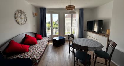 Charming T2 with WIFI 200m from the Spa