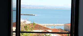 Katakolo 2 Bedroom Apartment by MPS