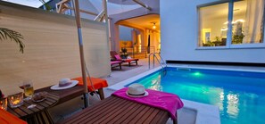 Piscine extérieure, piscine chauffée