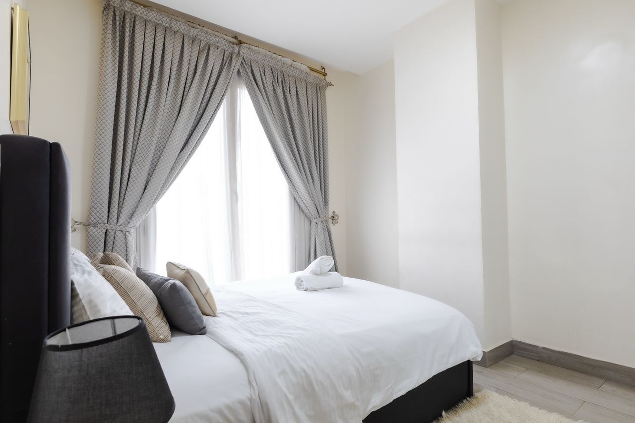 Apartamento económico, 1 habitación, no fumadores | 1 dormitorio, tabla de planchar con plancha, wifi gratis