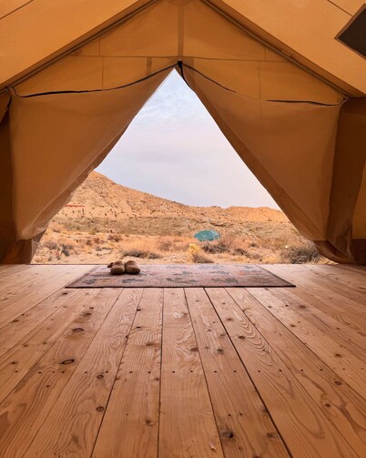 Cozy Canyon Safari Tent w/ Sunset & Sunrise Views + Private Bathroom