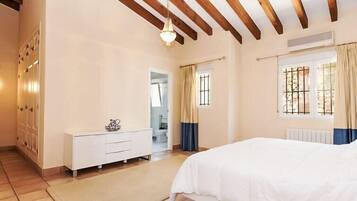 Villa, 6 Bedrooms, Terrace | 6 bedrooms