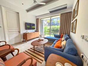 Villa | Living room - Villa Lago by Dancenter 3bhk Pvt Pool (Vagator)