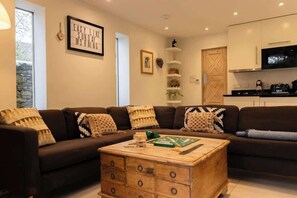 Televisión, oficina