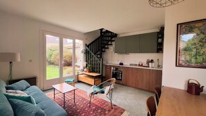 Living area - A charming cocoon between Seine and forest (Thomery)