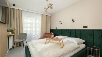 1 bedroom, iron/ironing board, travel crib, free WiFi