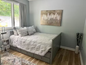 3 quartos, Wi-Fi de cortesia, roupa de cama
