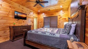 12 bedrooms, desk, iron/ironing board, free WiFi