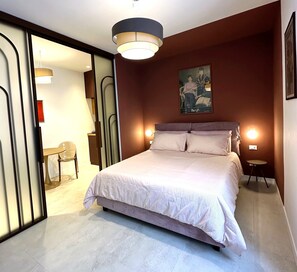 2 bedrooms, WiFi, bed sheets