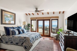 2 bedrooms, desk, iron/ironing board, travel cot - H1864: Remodeled 2Br villa, AC, 4-seat cart, OCEAN VIEWS, BBQ (Avalon)