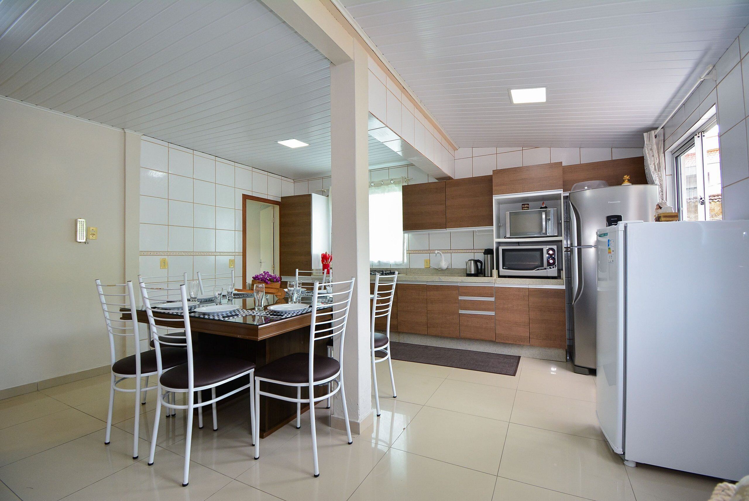 Fridge, microwave, oven, cookware/dishes/utensils