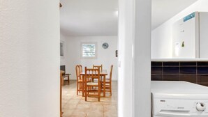 Ferienhaus, 3 Schlafzimmer, Terrasse | Innenbereich