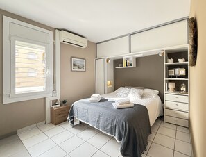 2 chambres, fer et planche Ă repasser, accĂšs au Wi-Fi (inclus)