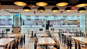 Restaurant - Vinhomes Central Park Landmark 81-Apts (Ho Chi Minh City)