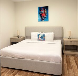 2 quartos, ferros/tábuas de passar roupa, Wi-Fi, roupa de cama