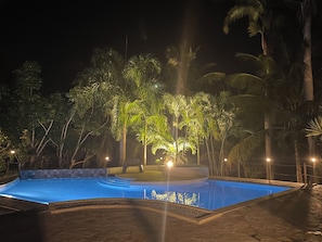 Piscine extérieure