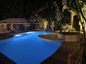 Piscine extérieure
