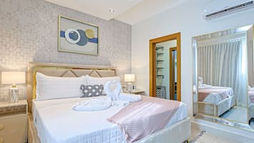 2 quartos, escrivaninha, ferros/tábuas de passar roupa, Wi-Fi